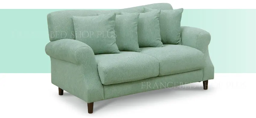 爽やかなグリーンのソファー